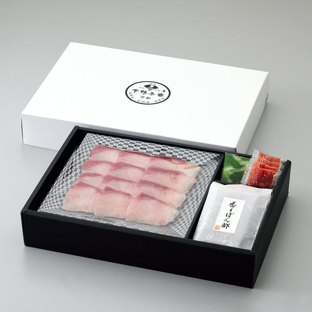 料亭のぶりしゃぶ鍋