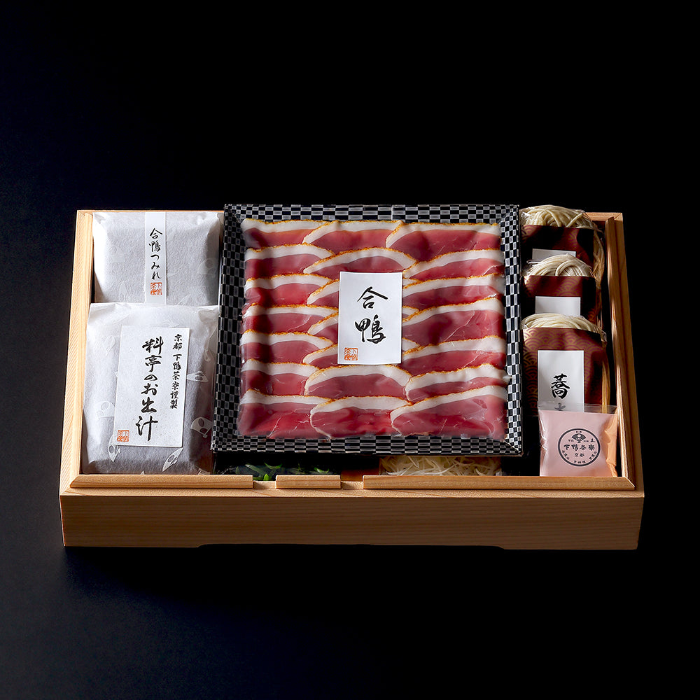 【本店】特製和おせち 二段＋合鴨鍋